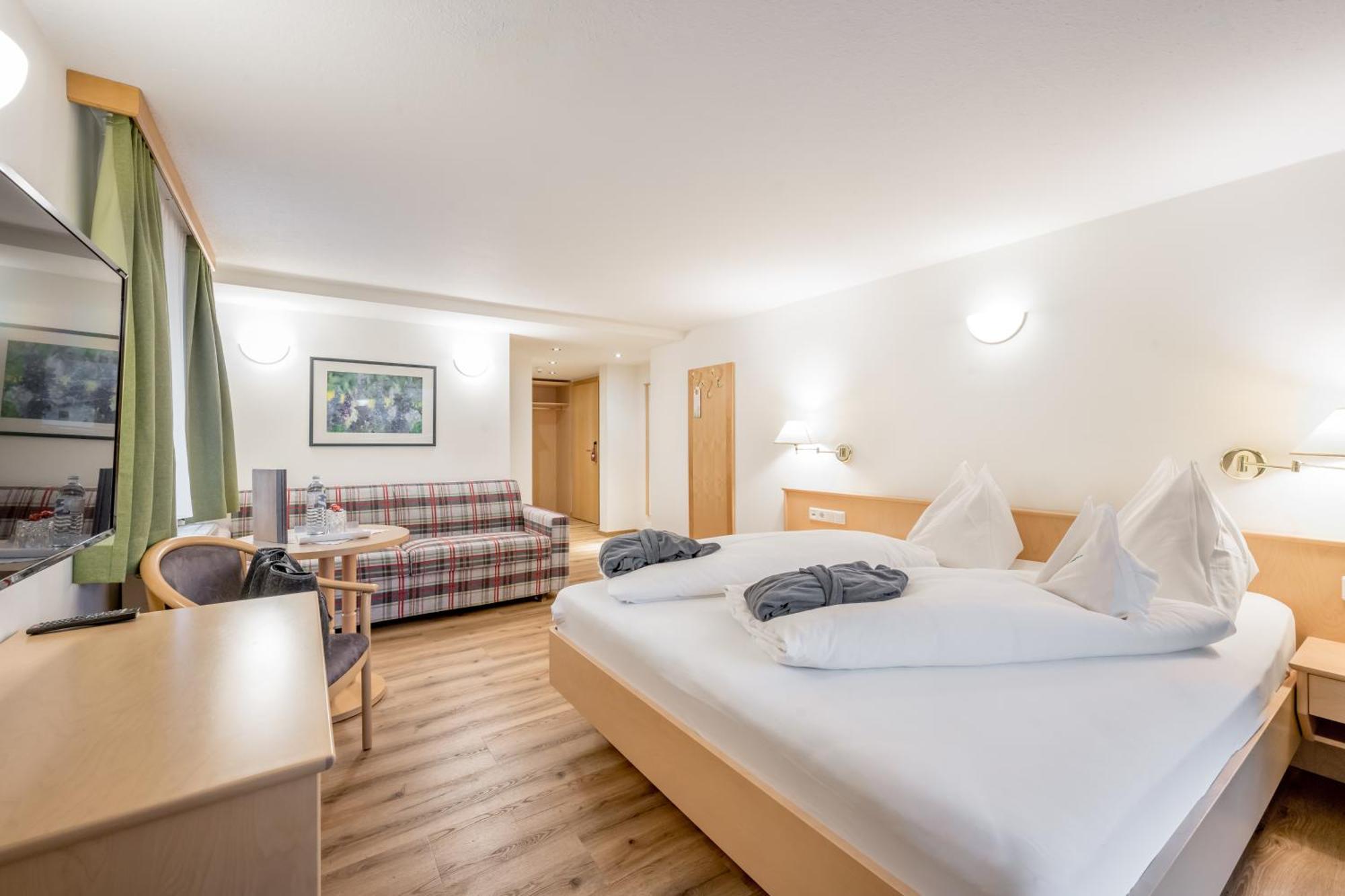 Alpenhotel Zimba Brand  Phòng bức ảnh