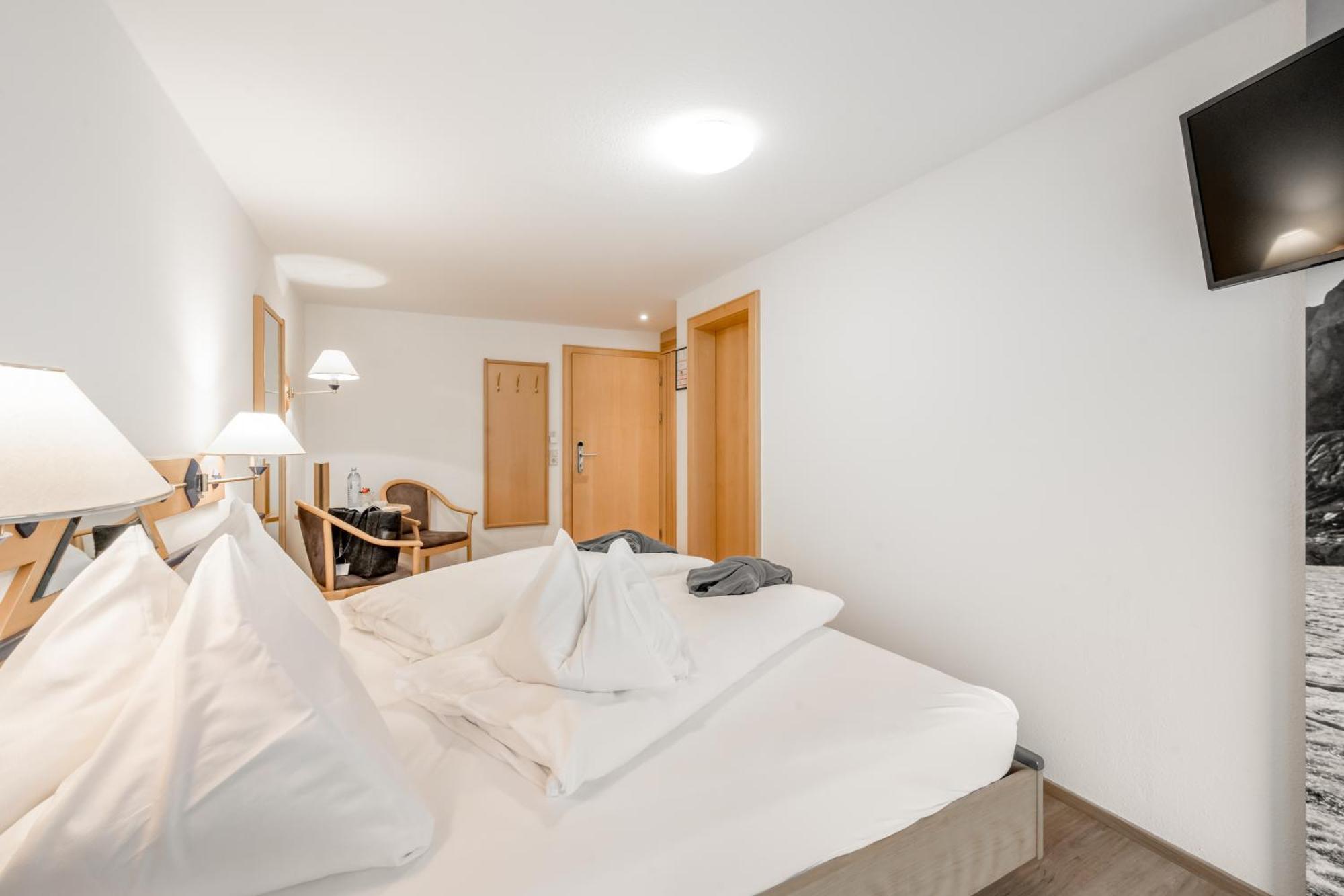 Alpenhotel Zimba Brand  Phòng bức ảnh
